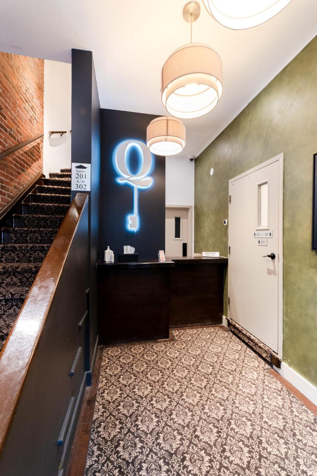Self Check-in Boutique - Quartier Latin - 301 * Montreal